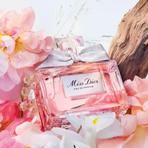 1dd81420-569a-4cd7-a54a-bdcf678e9139-miss-dior-dior-eau-de-parfum-perfume-feminino-100ml